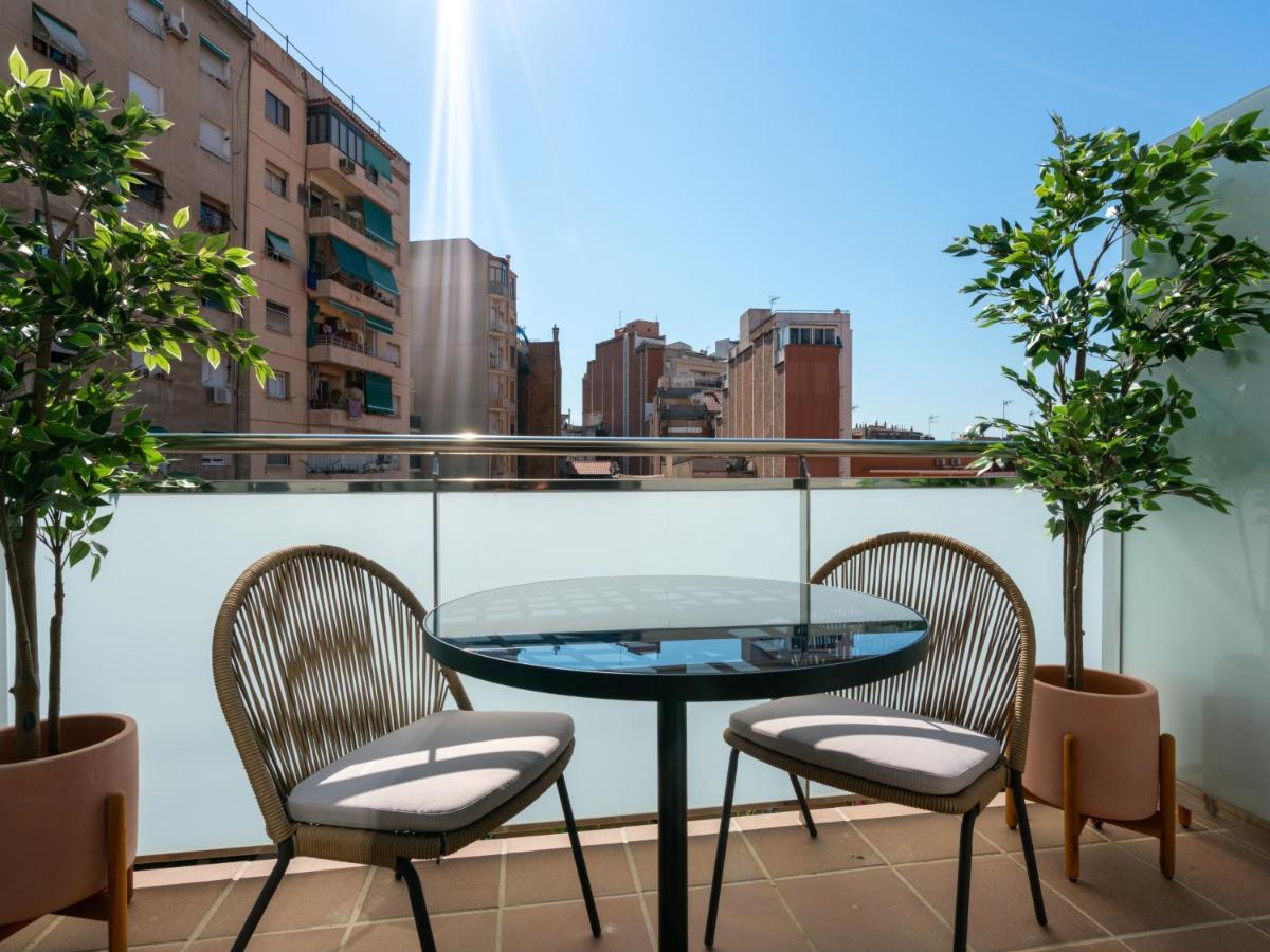 Limehome Barcelona Carrer De Besalu 82 — Foto 2